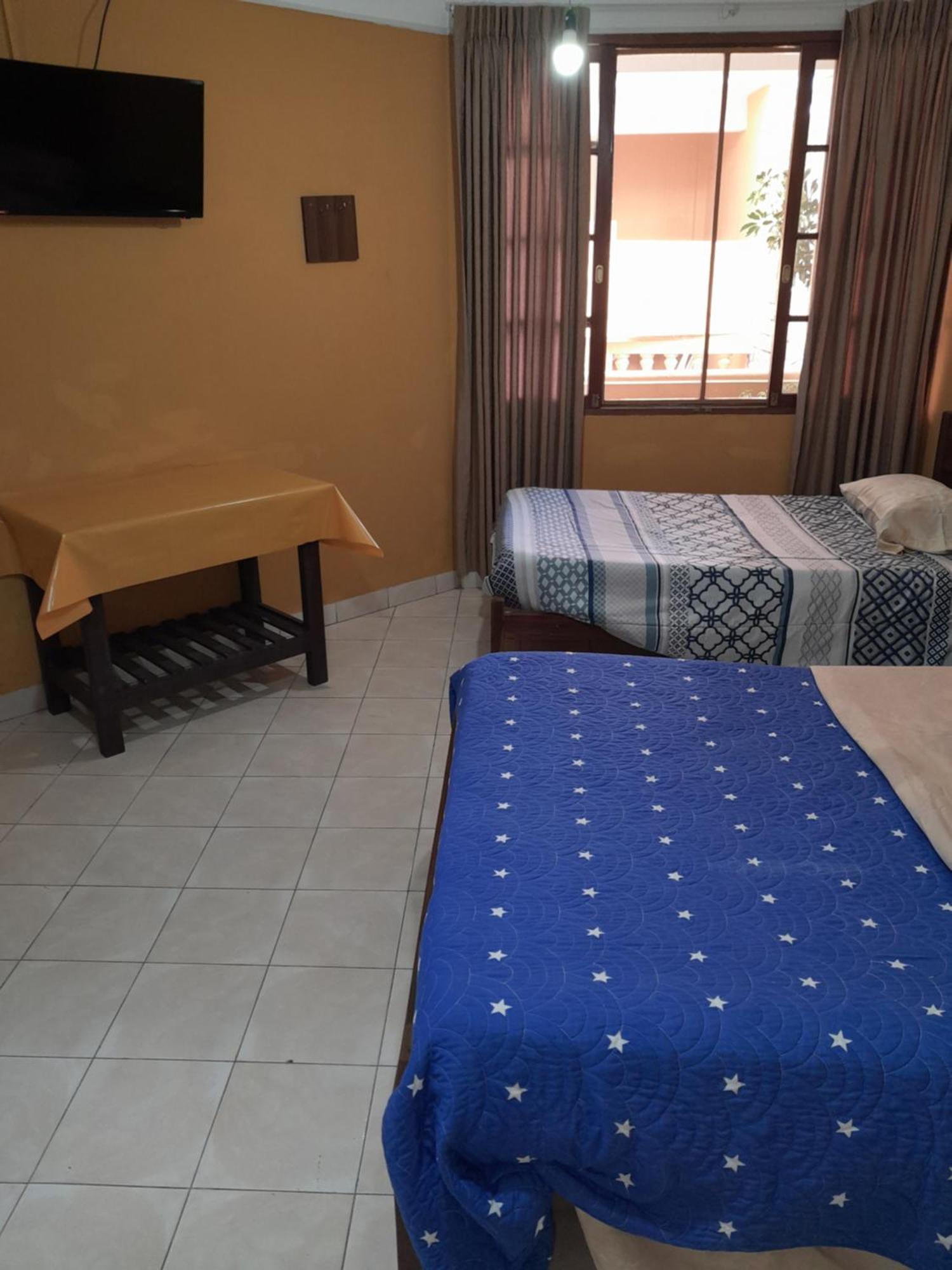 Urbano Hotel Tarija Bagian luar foto